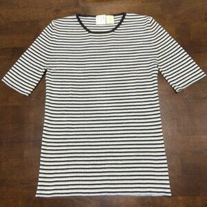 Tse Wool Black, White, and Light Blue Gray Stripe Tee Size S